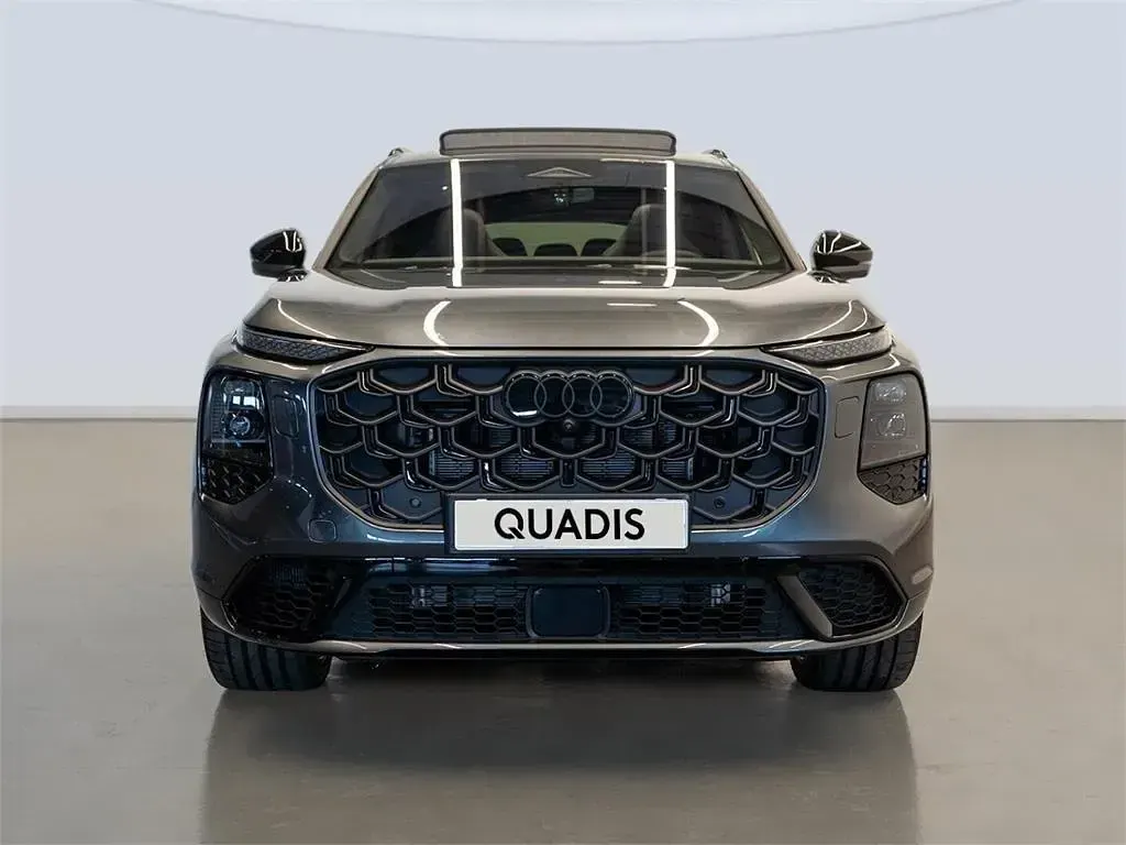 Nuevo Audi Q7 S-Line 299 CV (219 kW) 2026 Gris daytona SUV
