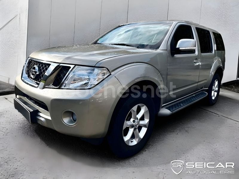 Gris / plata Usado 2012 Nissan Pathfinder SUV | 18.490 € - Imagen 1/4