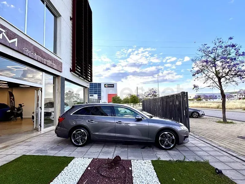 Usado Audi A4 Advanced Plus 163 CV (119 kW) 2020 Beige Familiar