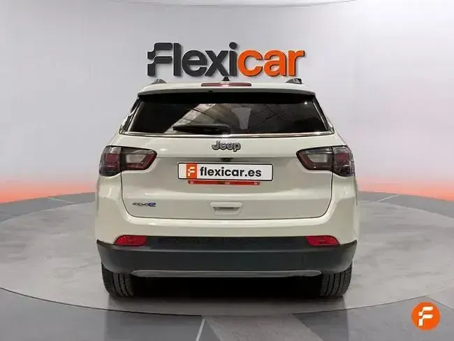 Usado Jeep Compass Limited 190 CV (139 kW) 2023 Blanco SUV