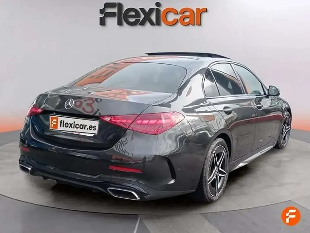 Usado Mercedes C300 265 CV (194 kW) 2021 Gris Berlina