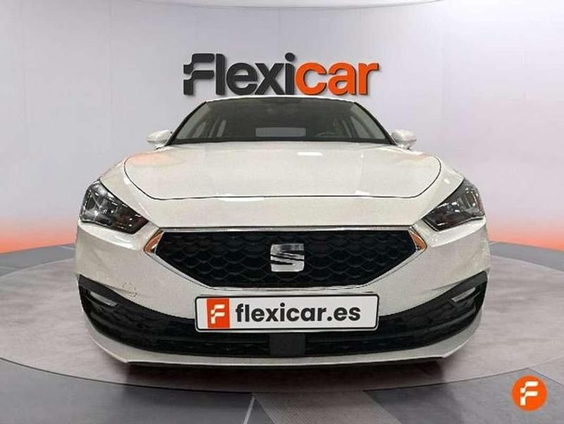 Usado Seat Leon Style 116 CV (85 kW) 2021 Blanco Utilitario