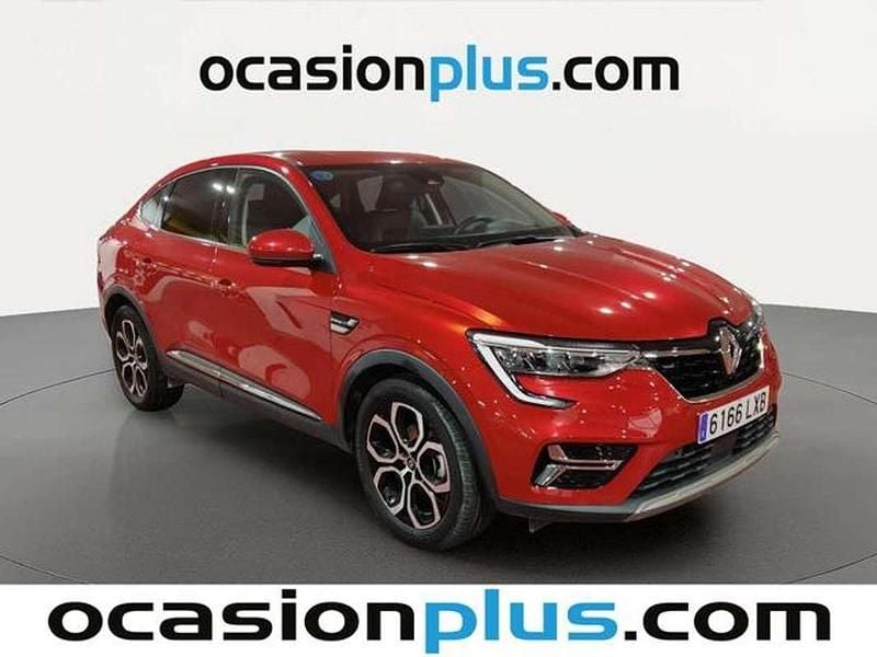 Usado Renault Arkana Zen 145 CV (106 kW) 2022 Rojo SUV