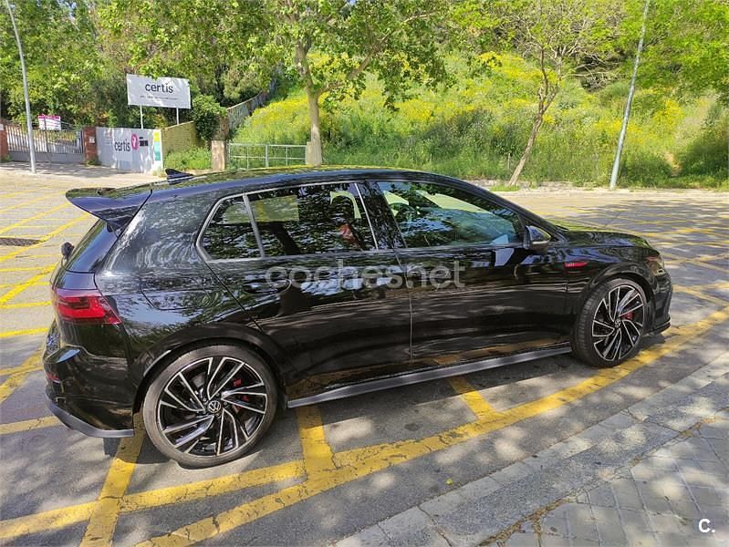 Usado VW Golf VIII GTI Clubsport 301 CV (221 kW) 2024 Negro Berlina