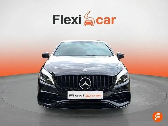 Usado Mercedes A200 AMG line 136 CV (100 kW) 2017 Negro Berlina