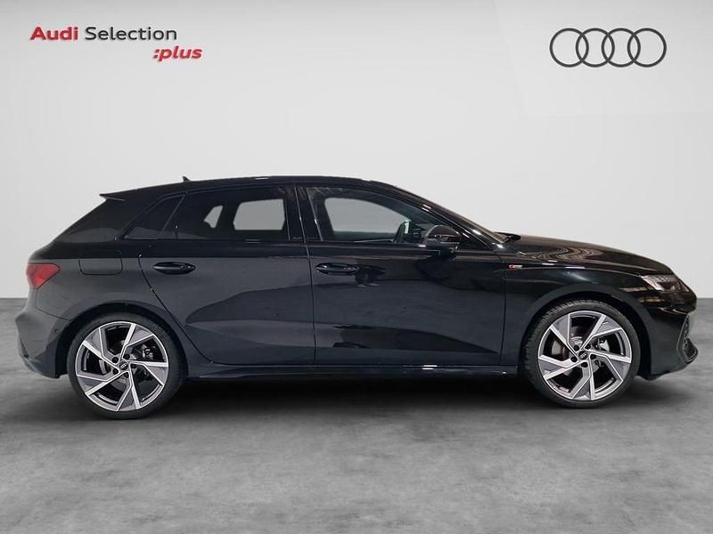 Nuevo Audi A3 150 CV (110 kW) 2025 Negro Utilitario