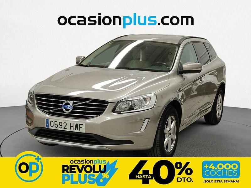 Usado Volvo XC60 Momentum 136 CV (100 kW) 2014 Gris SUV