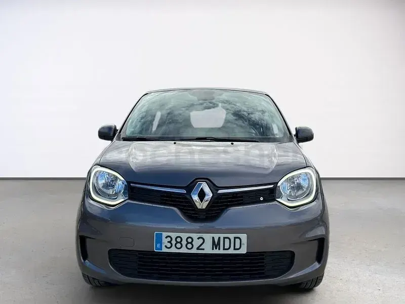 Usado Renault Twingo Intens 75 CV (55 kW) 2020 Gris / plata Utilitario