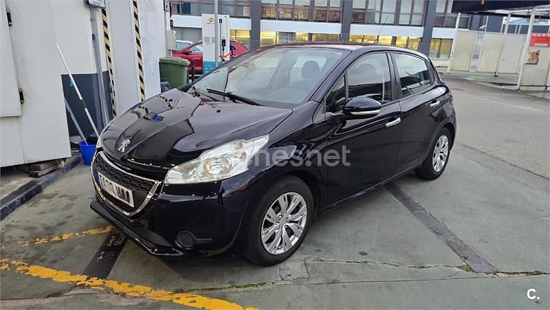 Usado Peugeot 208 Access 82 CV (60 kW) 2014 Azul Utilitario