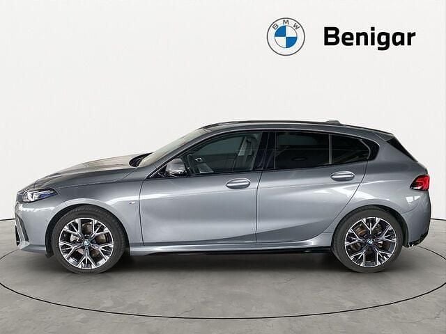 Usado BMW 120 Comfort Edition 190 CV (139 kW) 2025 Gris Utilitario