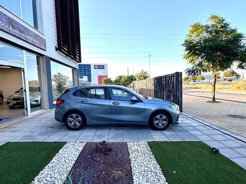Usado BMW 116 116 HP (85 kW) 2022 Azul Citadino