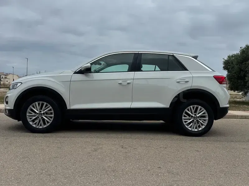 Usado VW T-Roc Life 115 CV (84 kW) 2021 Blanco SUV