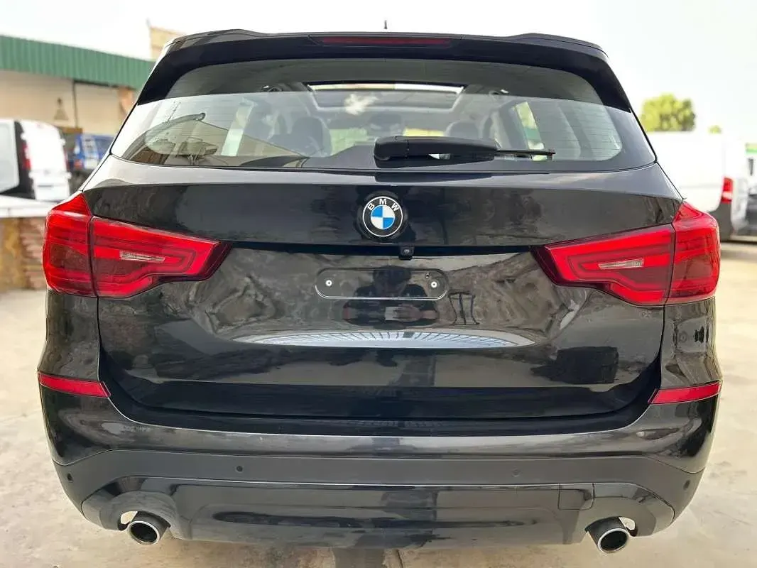 Usado BMW X3 Comfort Edition 150 CV (110 kW) 2021 Negro SUV