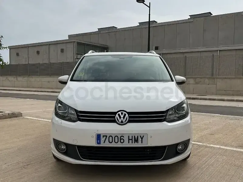 Usado VW Touran Sport 140 CV (102 kW) 2012 Blanco Monovolumen