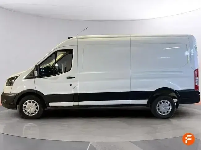Usado Ford Transit 131 CV (96 kW) 2023 Blanco Berlina