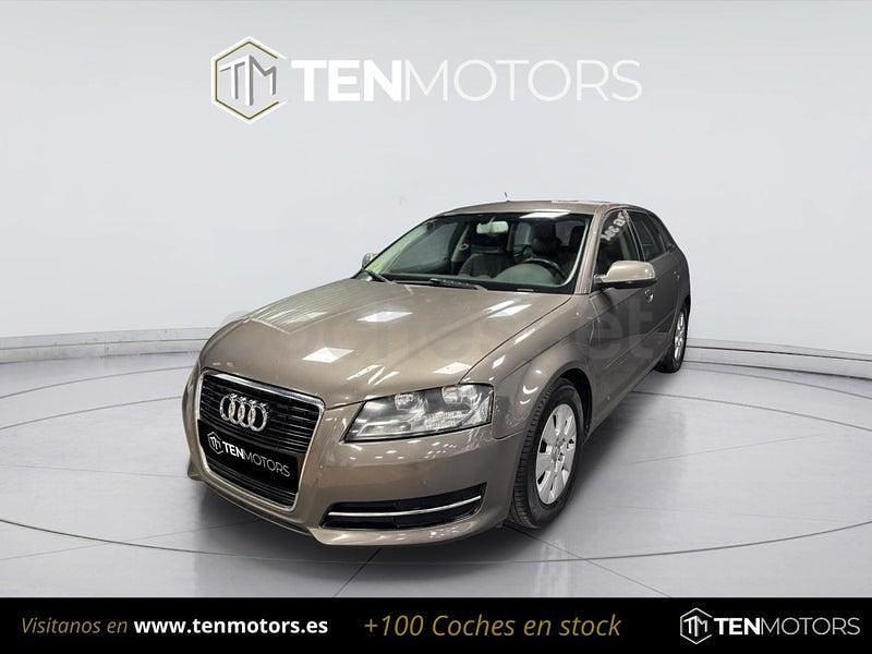 Usado Audi A3 Ambition 105 CV (77 kW) 2012 Gris / plata Utilitario