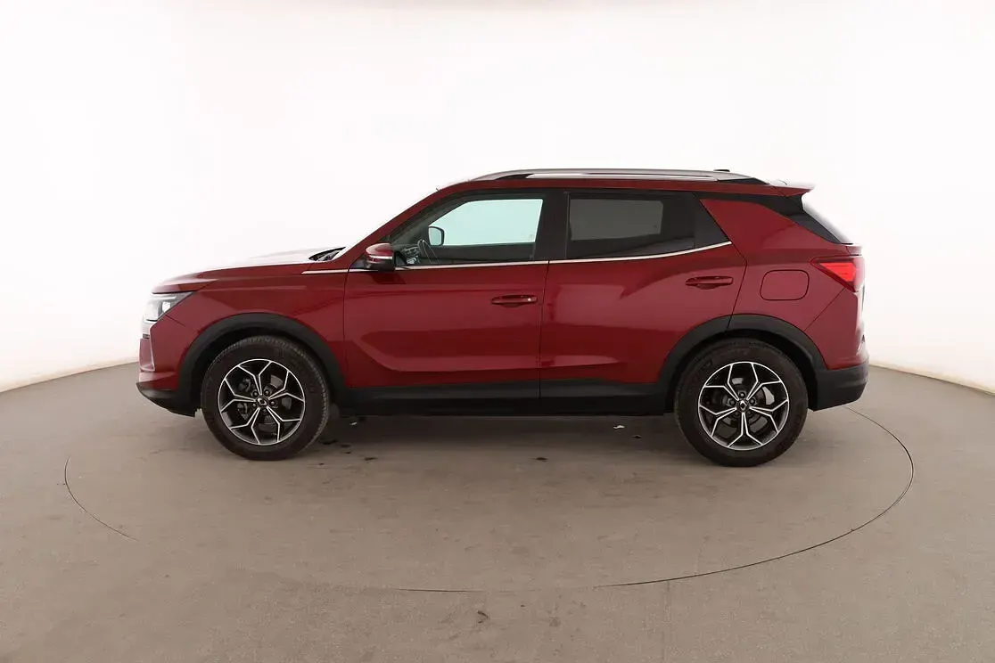 Usado SsangYong Korando 163 CV (119 kW) 2023 Rojo SUV