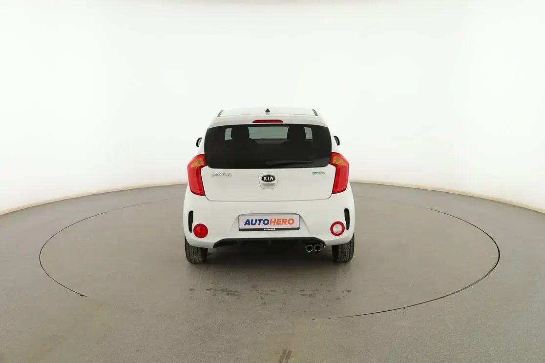 Usado Kia Picanto 66 CV (48 kW) 2016 Blanco Utilitario