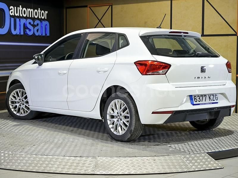 Usado Seat Ibiza Reference 95 CV (69 kW) 2019 Blanco Berlina