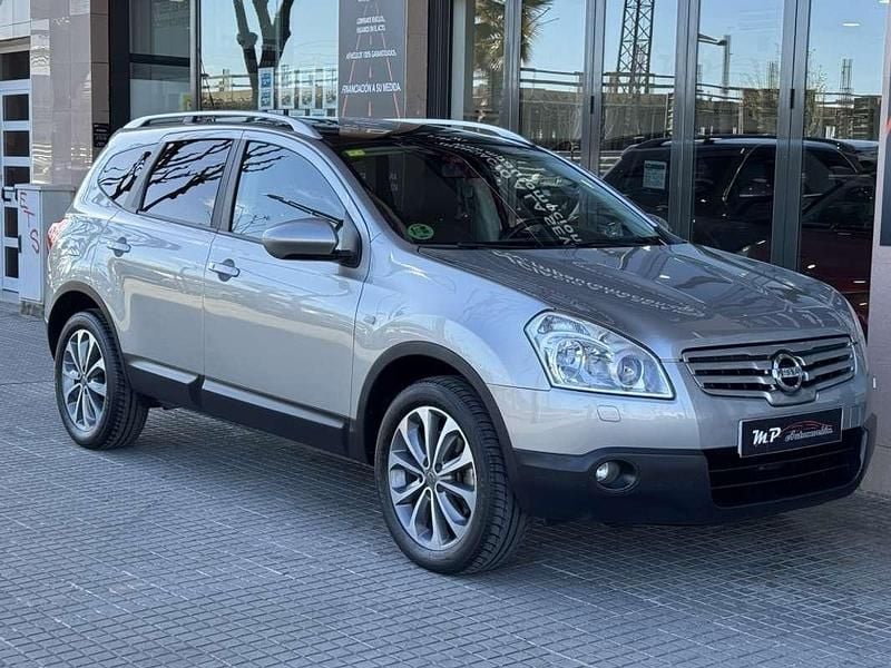 Usado Nissan Qashqai Tekna 141 CV (103 kW) 2010 Gris SUV