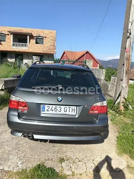 Usado BMW 530 218 CV (160 kW) 2006 Gris / plata Familiar