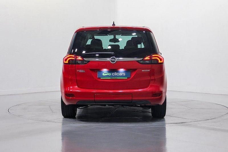 Usado Opel Zafira Tourer Excellence 136 CV (100 kW) 2015 Rojo Monovolumen