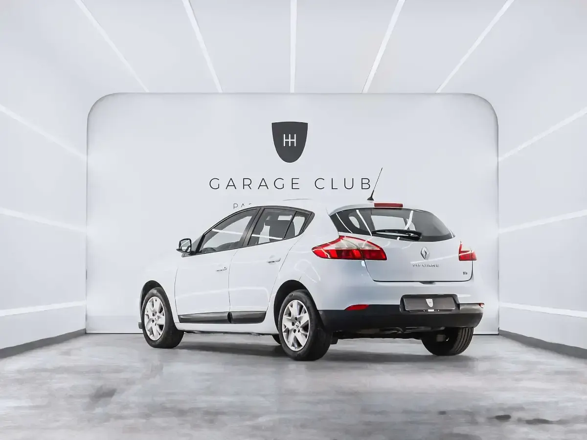 Usado Renault Mégane Expression 115 CV (84 kW) 2012 Blanco Berlina