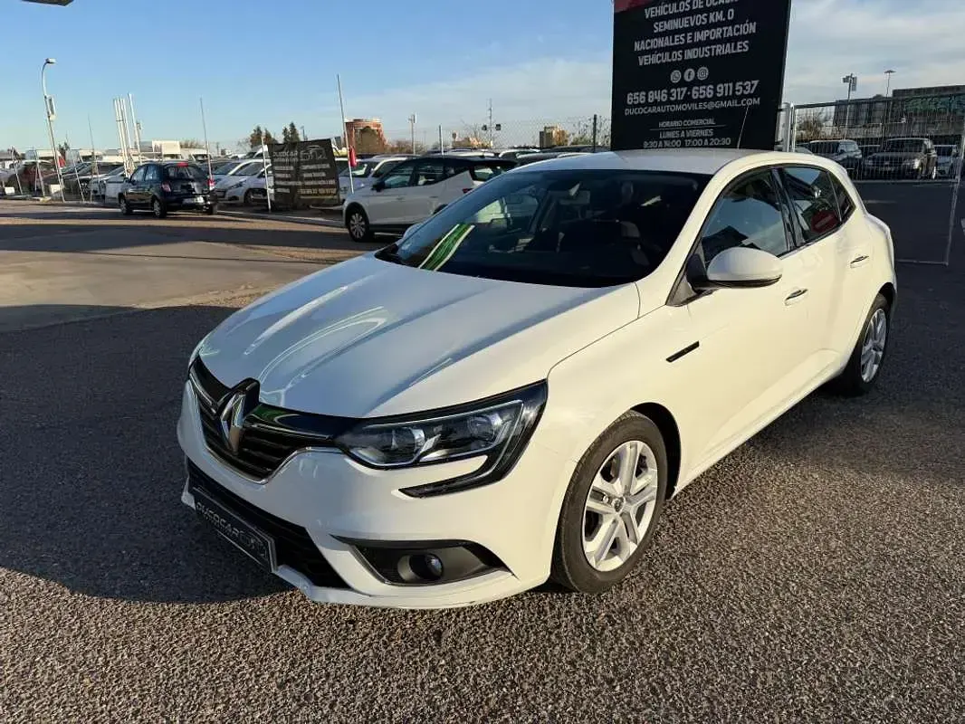 Occasion Renault Mégane Business 116 PK (85 kW) 2021 Wit Hatchback