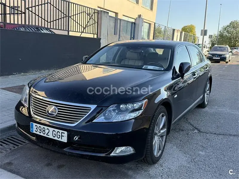 Usado Lexus LS600h Ambassador 445 CV (327 kW) 2008 Azul Berlina