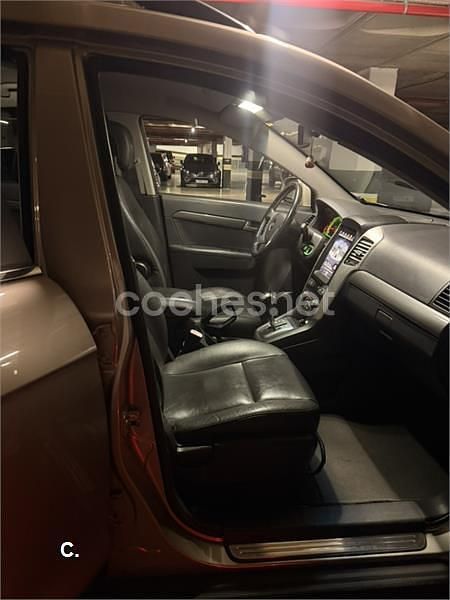 Usado Chevrolet Captiva 150 CV (110 kW) 2007 Beige SUV