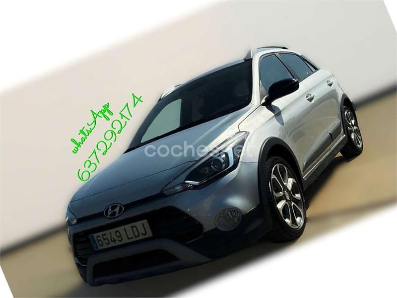 Gris / plata Usado 2019 Hyundai i20 Active Berlina | 8925 € (Super precio) - Imagen 1/4