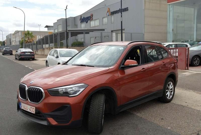 Usado BMW X1 116 CV (85 kW) 2021 Burdeos SUV