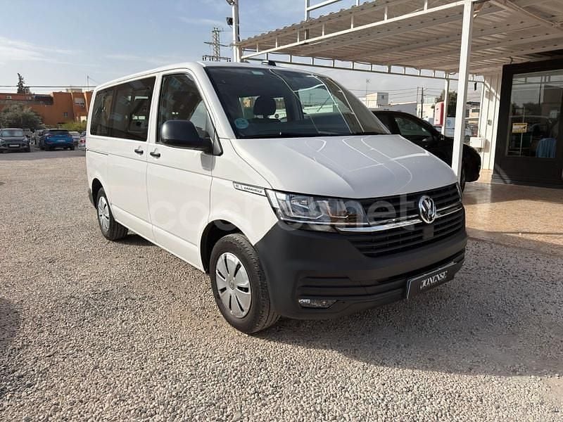 Usado VW Caravelle 110 CV (80 kW) 2022 Blanco Monovolumen