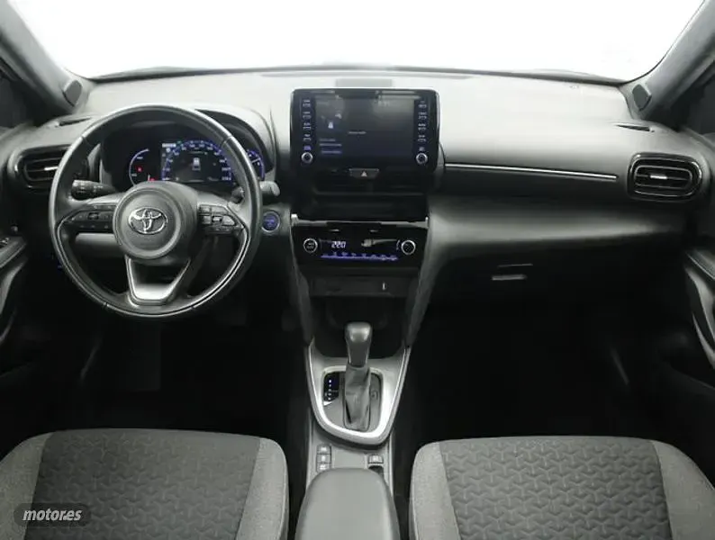 Usado Toyota Yaris Cross Active 116 CV (85 kW) 2022 Bronce SUV
