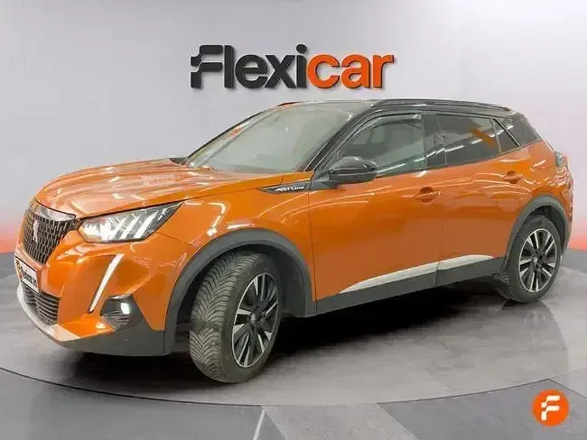 Usado Peugeot 2008 GT-line 130 CV (95 kW) 2020 Naranja SUV