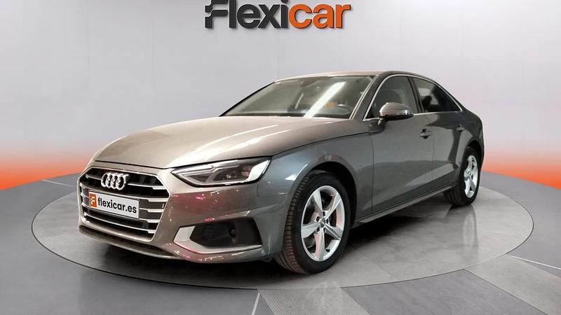 Usado Audi A4 Advanced Plus 163 CV (119 kW) 2020 Gris Berlina