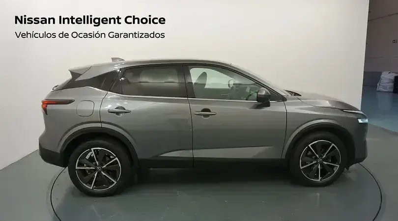 Usado Nissan Qashqai Tekna 140 CV (102 kW) 2023 Skyline grey SUV