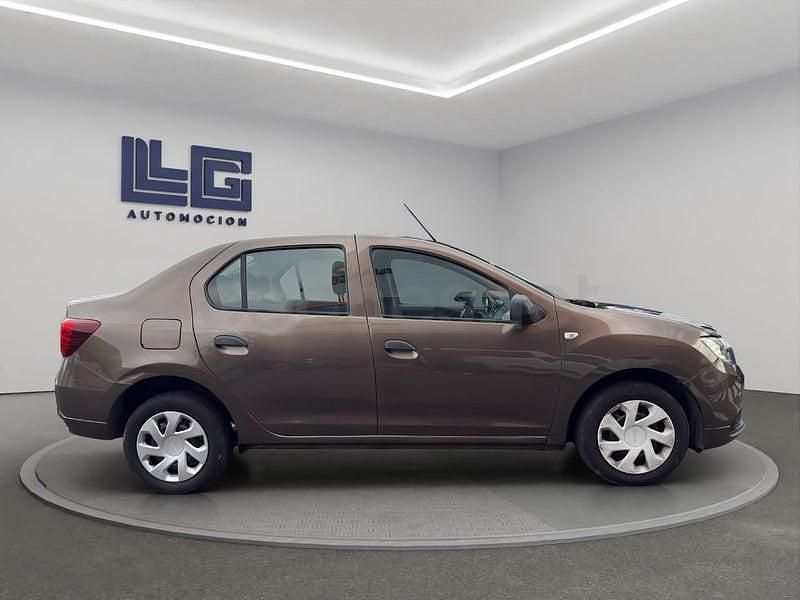Usado Dacia Logan Essentiel 73 CV (53 kW) 2019 Marrón Berlina