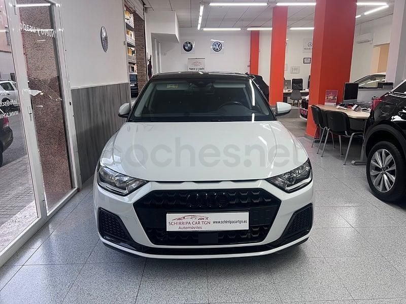 Usado Audi A1 Comfort 110 CV (80 kW) 2022 Blanco SUV