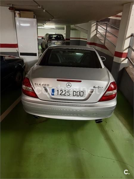 Usado Mercedes SLK200 163 CV (119 kW) 2004 Gris / plata Descapotable