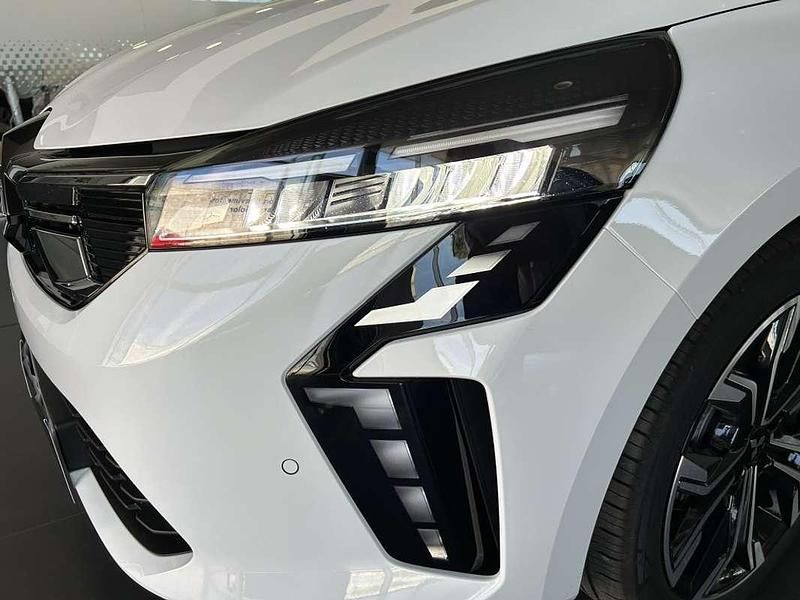 Usado Mitsubishi Colt 143 CV (105 kW) 2024 Blanco Utilitario