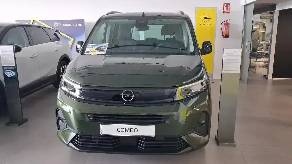 Nuevo Opel Combo 100 CV (73 kW) 2026 Otro Monovolumen