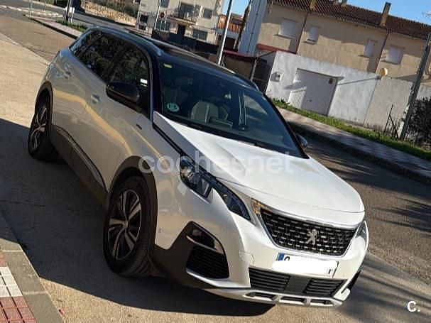 Usado Peugeot 5008 GT-line 130 CV (95 kW) 2018 Blanco SUV