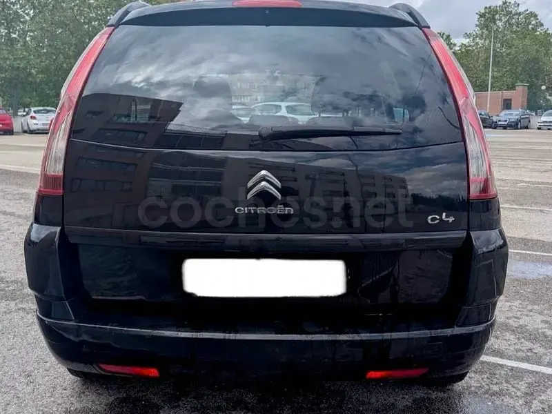 Usado Citroën Grand C4 Picasso Tonic 112 CV (82 kW) 2013 Negro Monovolumen