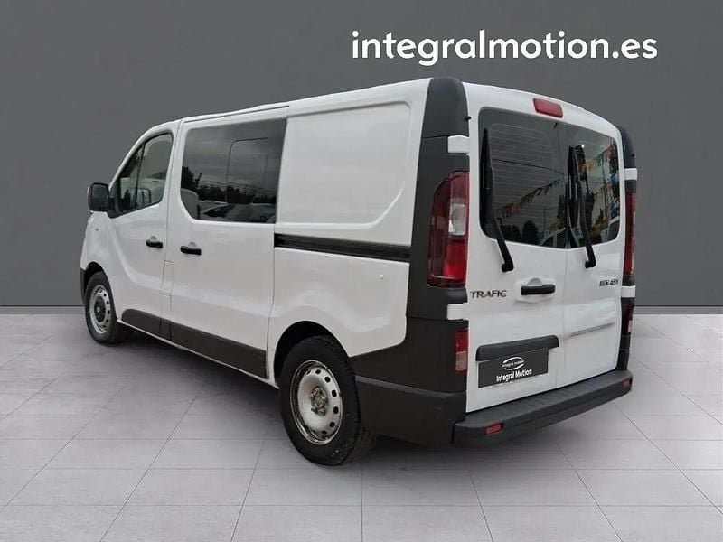 Begagnad Renault Trafic 125 HK (91 kW) 2019 Vit Minibuss