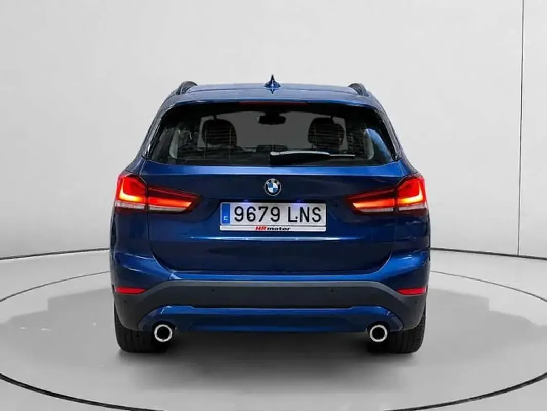 Usado BMW X1 Advantage 190 CV (139 kW) 2021 Azul SUV