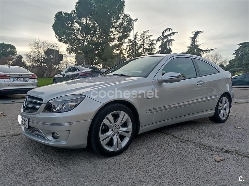 Usado Mercedes CLC160 129 CV (94 kW) 2010 Gris / plata Utilitario
