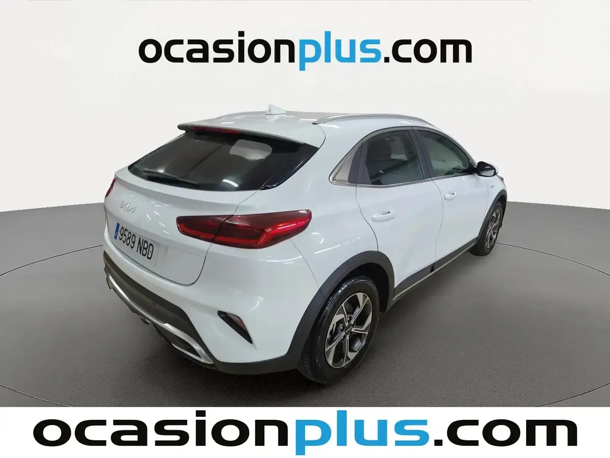 Usado Kia XCeed 101 CV (74 kW) 2025 Blanco SUV