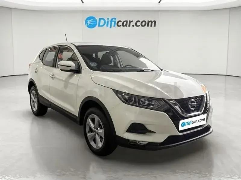 Usado Nissan Qashqai Acenta 141 CV (103 kW) 2021 Blanco SUV