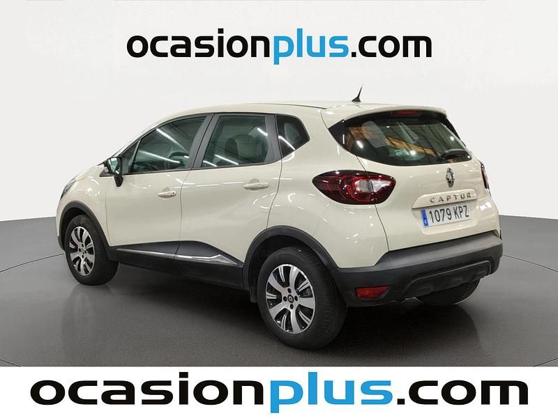 Usado Renault Captur Intens 90 CV (66 kW) 2018 Beige SUV